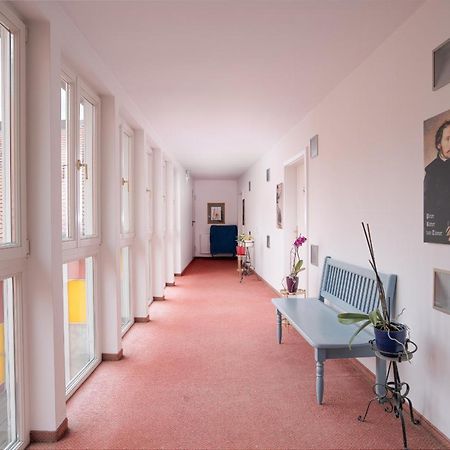 Gasthof Zum Greif ลีโอเบน ภายนอก รูปภาพ