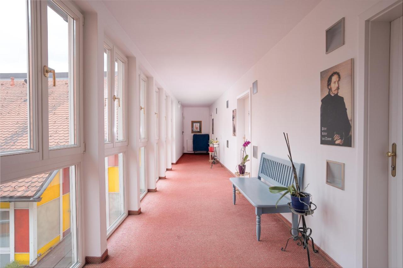Gasthof Zum Greif ลีโอเบน ภายนอก รูปภาพ